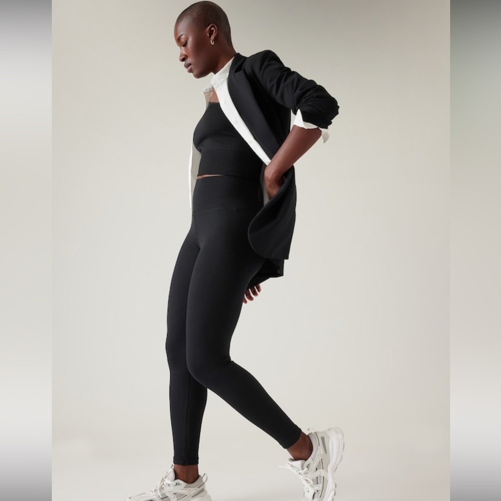 ⚡️NWT⚡️Athleta Aurora Seamless Leggings